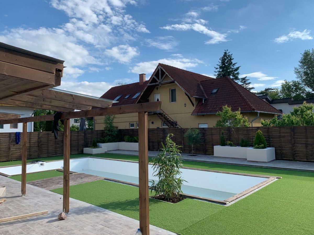 Silver Lounge Siofok Exterior photo